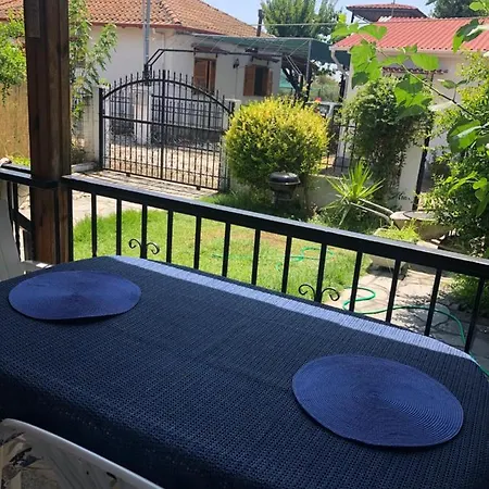 Breeze House * Nea Plagia